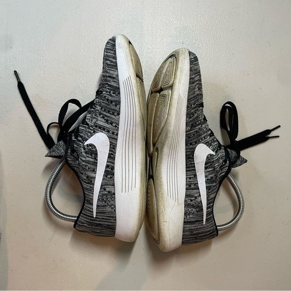 Nike LunarEpic Flyknit Low Oreo Running Shoes Low Top Lace Up Unisex Size 8 - Picture 5 of 9